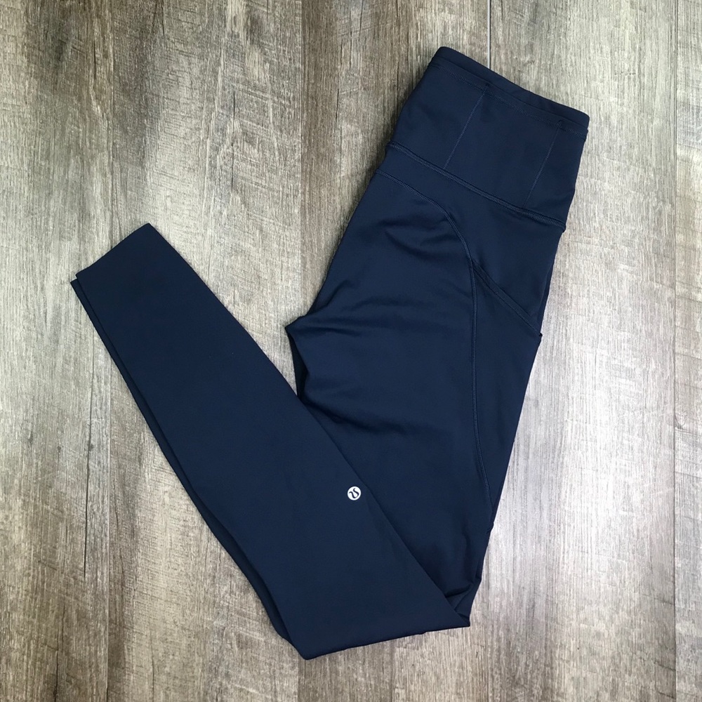 lululemon High Rise Navy Fast & Free Tight Size 8